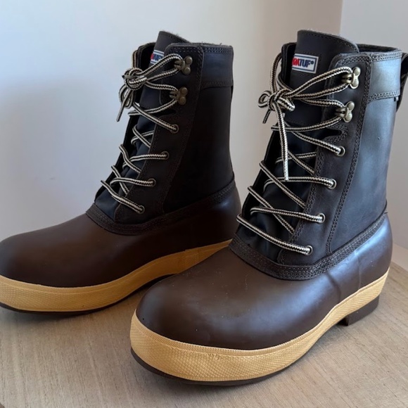 XTRATUF Waterproof Insulated Boots Men’s Size 7,  Brown/Tan, Excellent Condition main image 4
